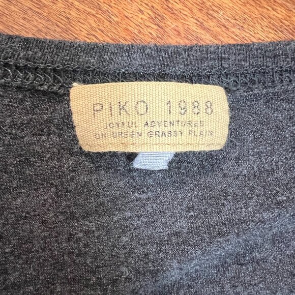 Piko 1988 Tunic Top Womens Large Gray Drop Shoulder Long‎ Sleeve Oversized Flowy - Picture 8 of 10